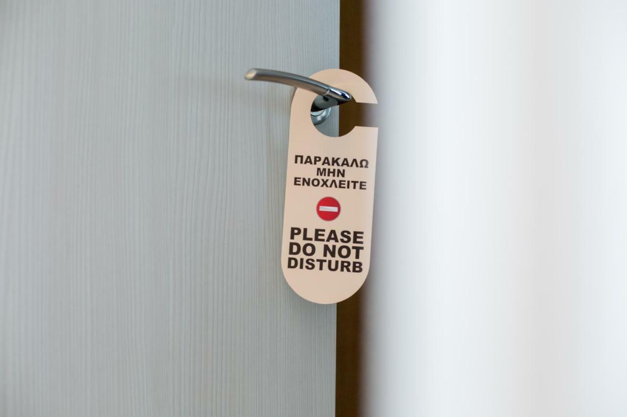 The Papoutsakis Apartments Никити Екстериор снимка