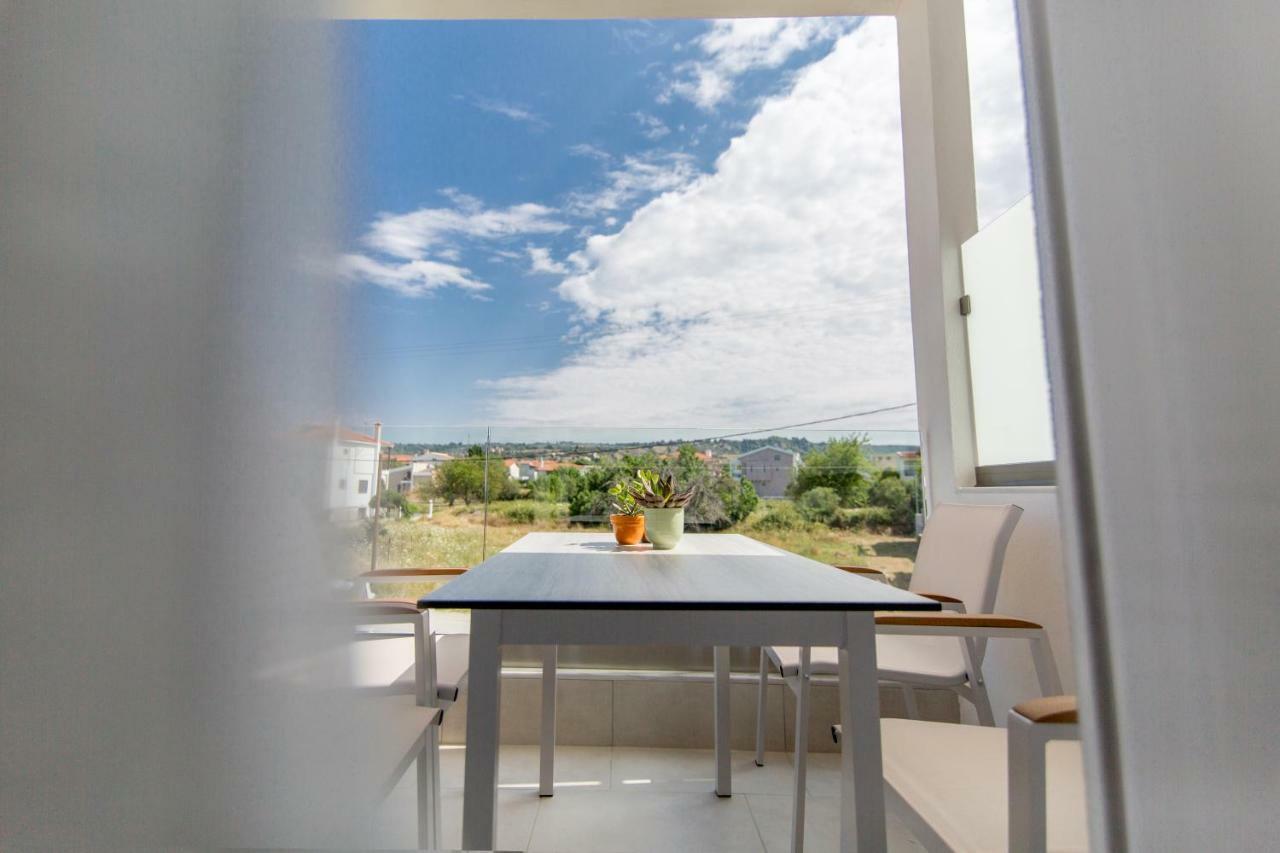 The Papoutsakis Apartments Никити Екстериор снимка